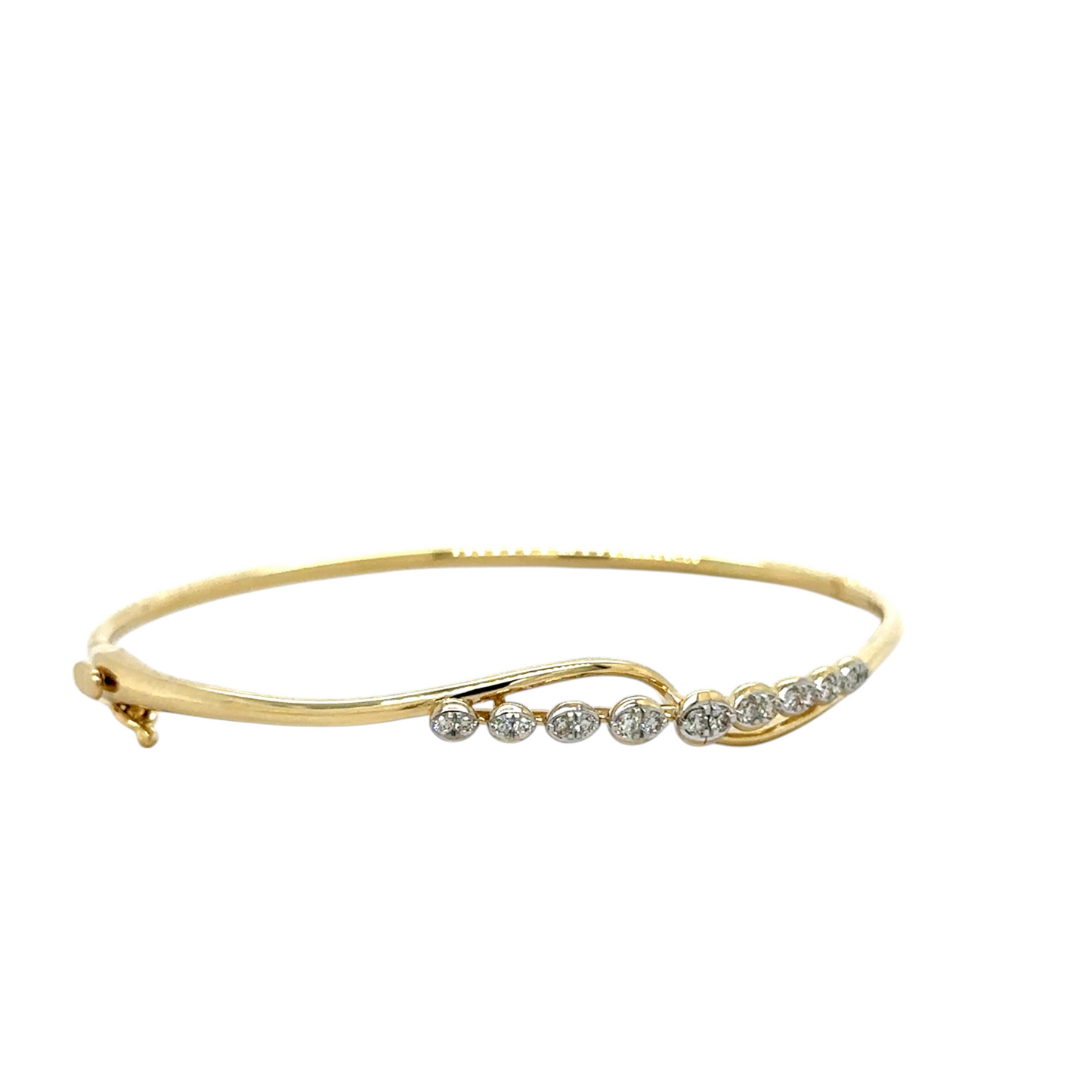 Elegant Gold Bracelet with Diamond Cascade Design